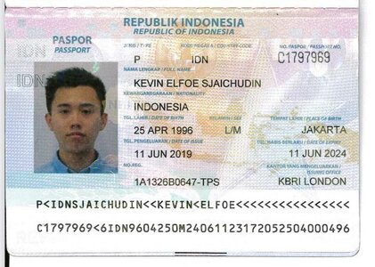 passport-4218-0.jpg