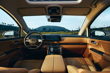jac-traveler-4.jpg jac-traveler-4.jpg