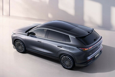 dongfeng-l8-21.jpg