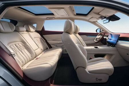 dongfeng-l8-14.jpg