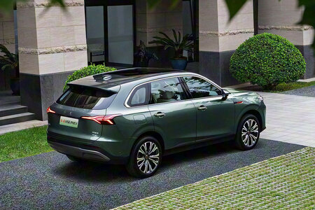 hongqi-hs6-19.jpg hongqi-hs6-19.jpg