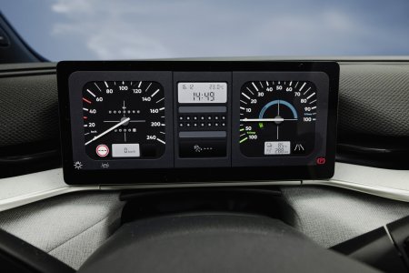 db2025au02040-large.jpg db2025au02040-large.jpg