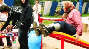 sport_polezen_v_lyublom_vozraste.gif